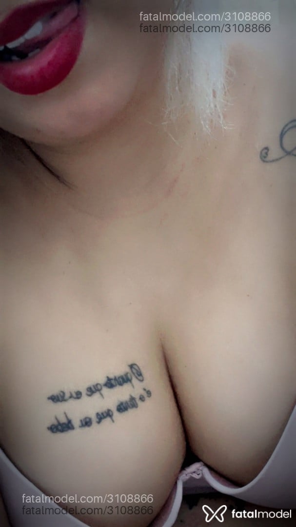 Acompanhante mulher loira (o) de olhos castanhos em Sorocaba - Samantha Galvão