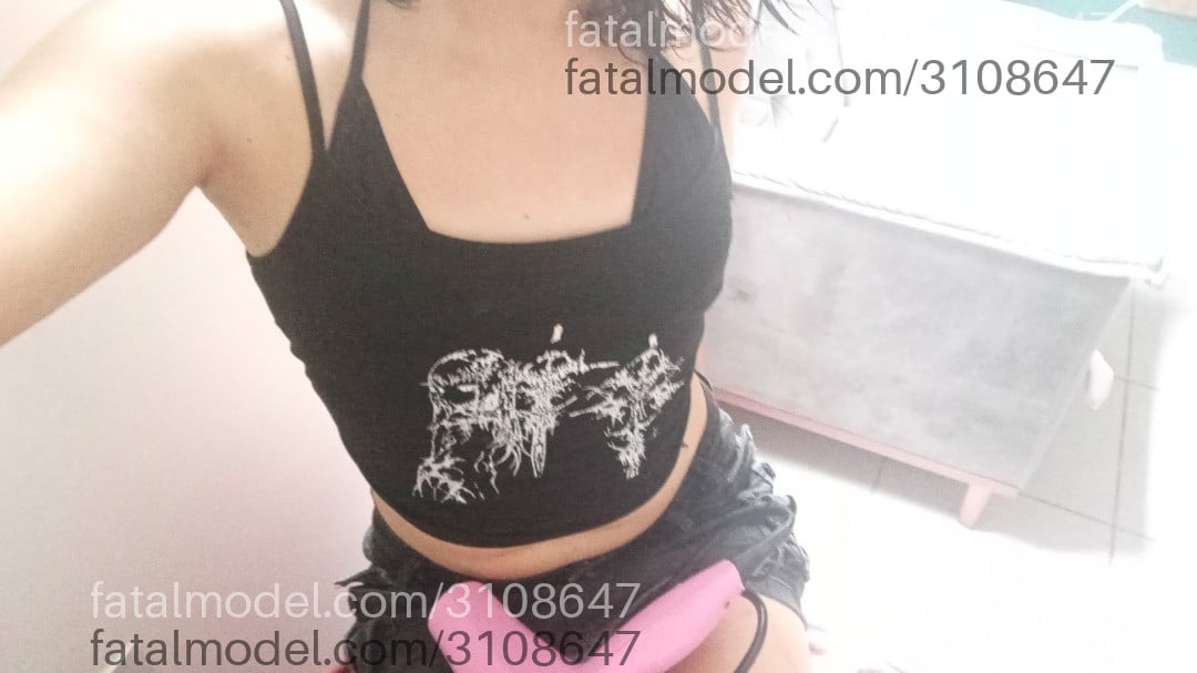 Acompanhante mulher trans morena (o) de olhos pretos em Pouso Alegre - Isa Kink