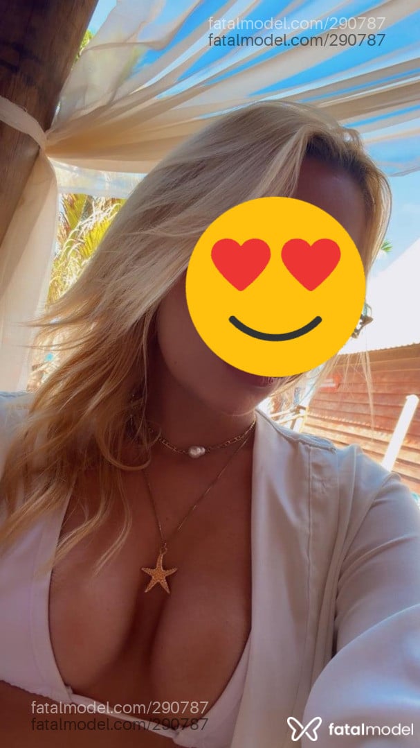 Acompanhante mulher loira (o) de olhos castanhos em Iguatu Acompanhante mulher loira (o) de olhos castanhos em Iguatu - Ana