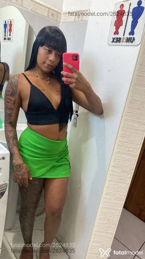 Acompanhante mulher morena (o) de olhos castanhos em São José Acompanhante mulher morena (o) de olhos castanhos em São José - Camila Amorim