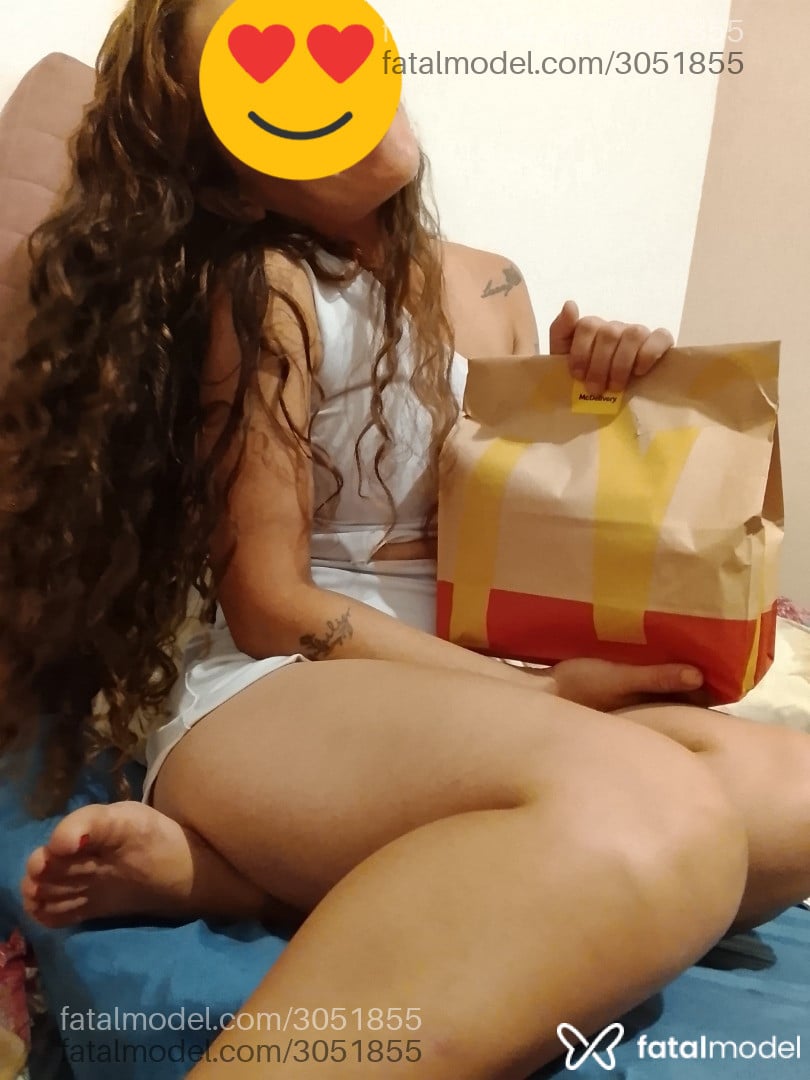 Acompanhante mulher ruiva (o) de olhos castanhos em Pelotas - Isabelle Victoria