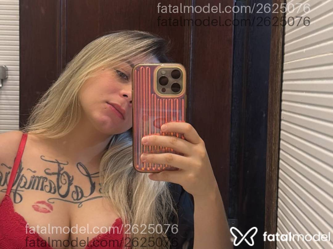 Acompanhante mulher loira (o) de olhos verdes - Ayla Sterling Acompanhante mulher loira (o) de olhos verdes - Ayla Sterling