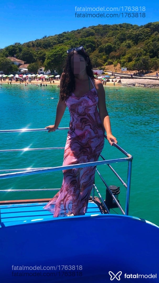 Acompanhante mulher com cabelo castanho de olhos castanhos em Rio de Janeiro - Requena Liss