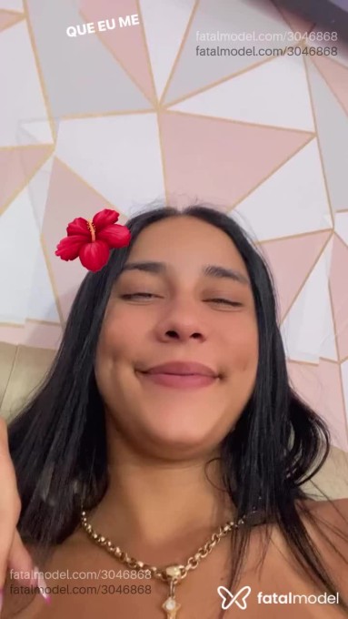Acompanhante mulher morena (o) de olhos pretos - Jadyzinha Acompanhante mulher morena (o) de olhos pretos - Jadyzinha