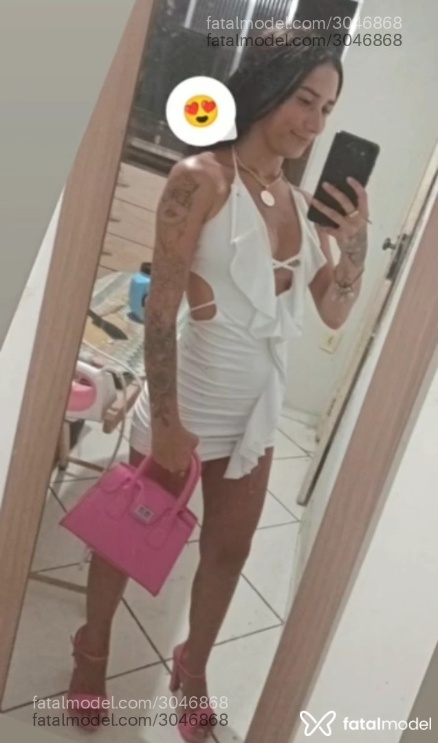 Acompanhante mulher morena (o) de olhos pretos - Jadyzinha Acompanhante mulher morena (o) de olhos pretos - Jadyzinha