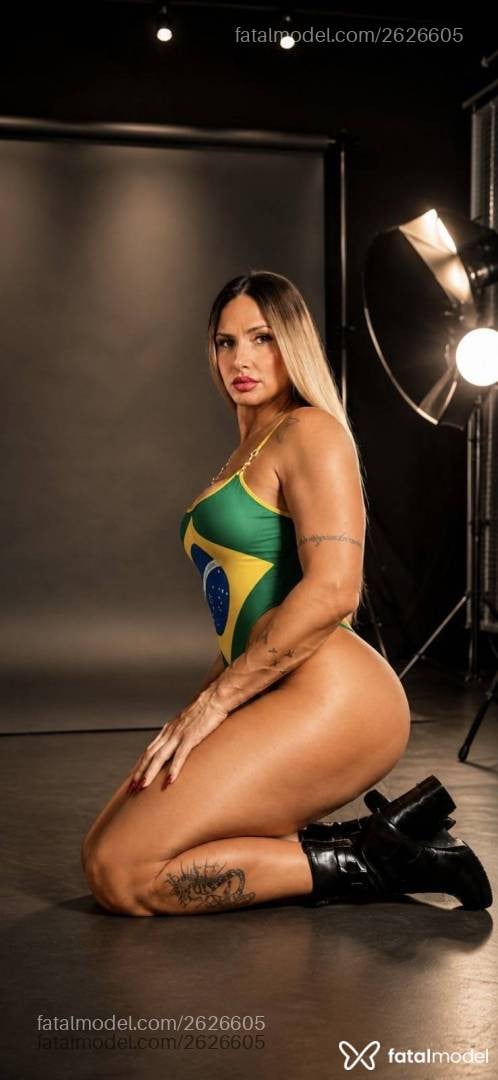 Acompanhante mulher loira (o) de olhos castanhos em Ribeirão Preto - Andressa