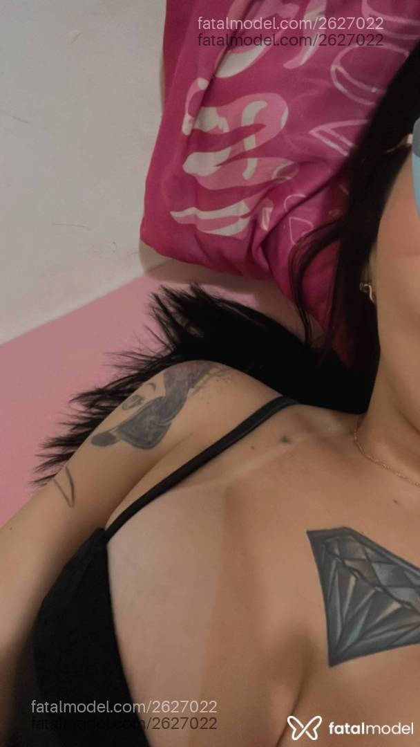 Acompanhante mulher morena (o) de olhos pretos em Uruguaiana - Yumi Exclusiva
