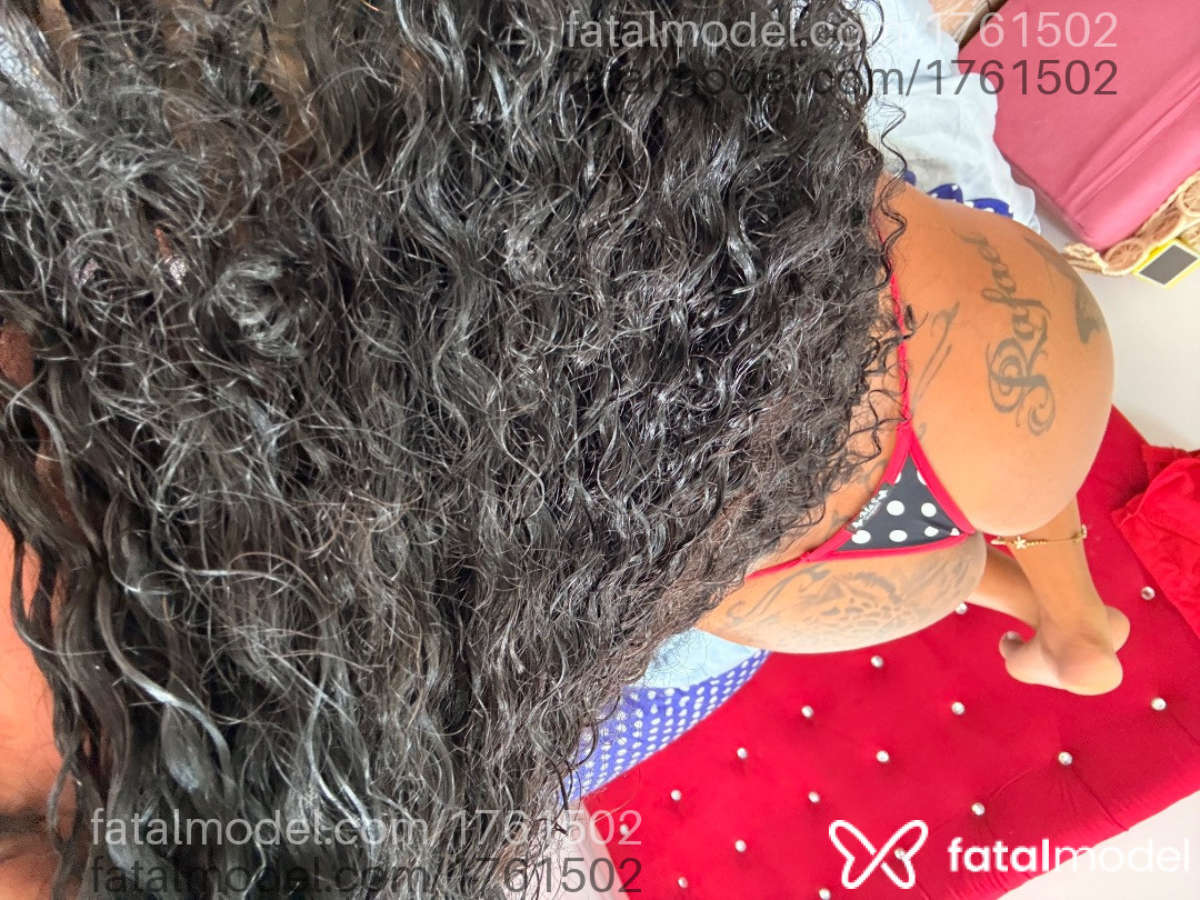 Acompanhante mulher morena (o) de olhos castanhos em Rio de Janeiro Acompanhante mulher morena (o) de olhos castanhos em Rio de Janeiro - Tacia
