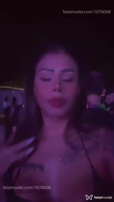 Acompanhante mulher trans com cabelo castanho de olhos castanhos em Franca - Isabella Castro