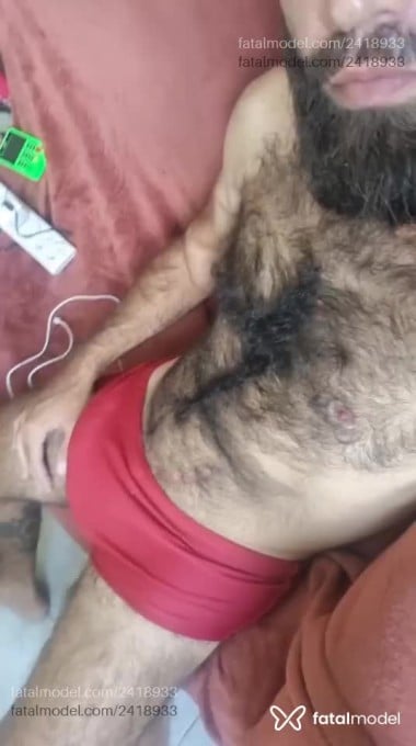 Acompanhante homem com cabelo castanho de olhos mel em João Pessoa - Costa