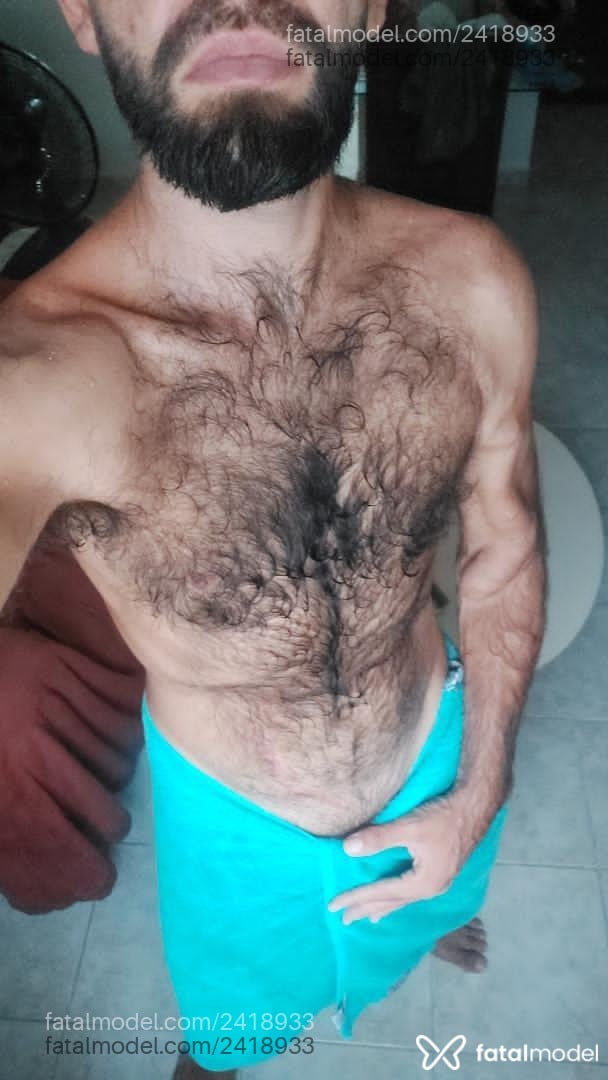 Acompanhante homem com cabelo castanho de olhos mel em João Pessoa - Costa