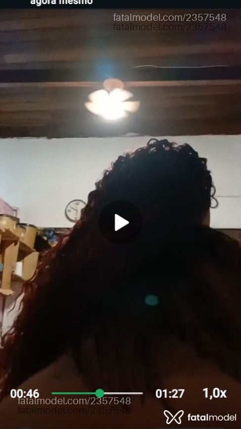 Acompanhante mulher ruiva (o) de olhos castanhos em Itanhaém - Fernanda