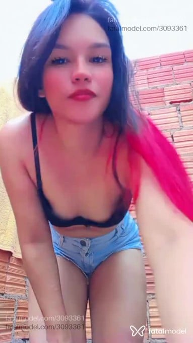 Acompanhante mulher morena (o) de olhos pretos em Palhoça - Jhesouza
