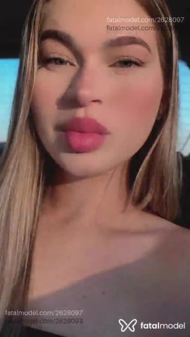 Acompanhante mulher loira (o) de olhos verdes em Maringá - Maya