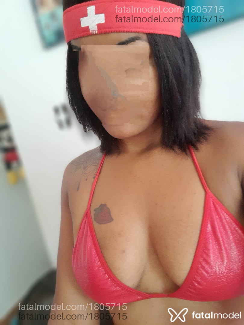 Acompanhante mulher com cabelo castanho de olhos pretos em São Paulo - Liz Del Rey
