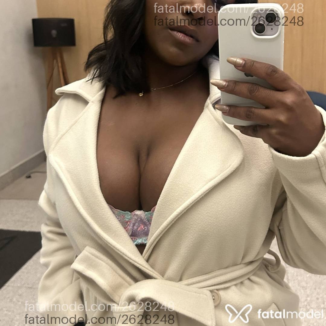Acompanhante mulher morena (o) de olhos pretos em São Paulo - Luanna Costa
