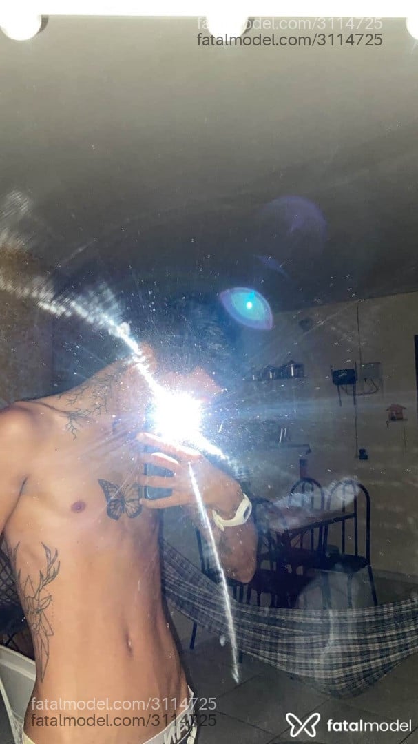 Acompanhante homem loira (o) de olhos castanhos em Fortaleza - Drigocopper