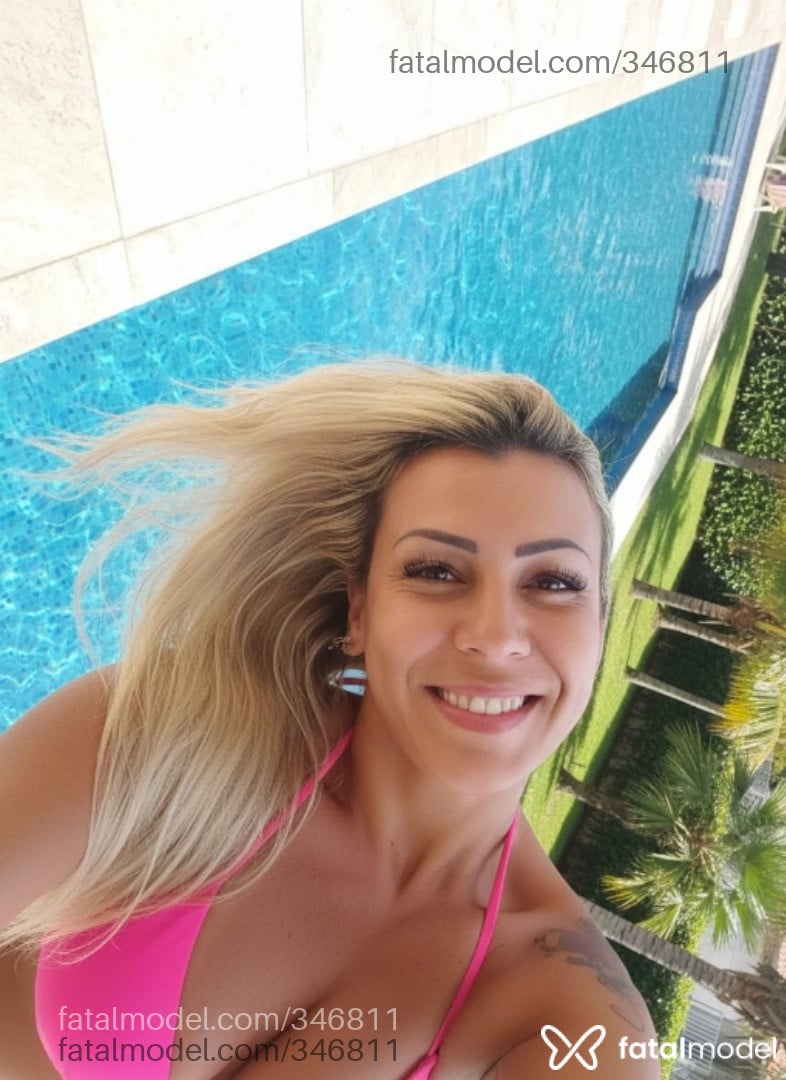 Acompanhante mulher loira (o) de olhos castanhos em Governador Valadares Acompanhante mulher loira (o) de olhos castanhos em Governador Valadares - Rafaela dias