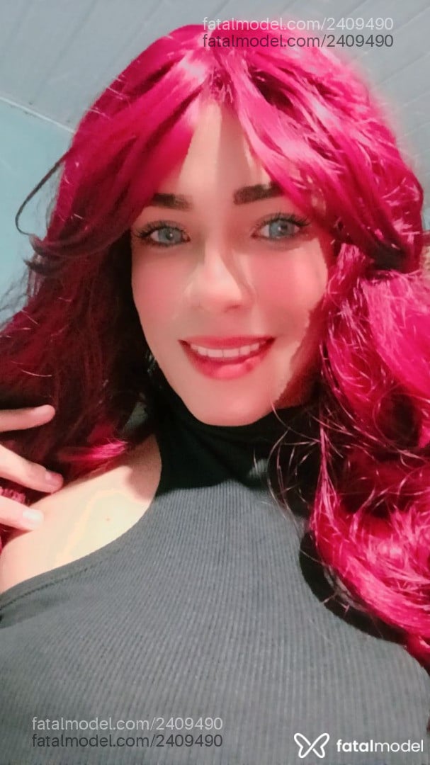 Acompanhante mulher trans ruiva (o) de olhos castanhos - Lovelly Acompanhante mulher trans ruiva (o) de olhos castanhos - Lovelly