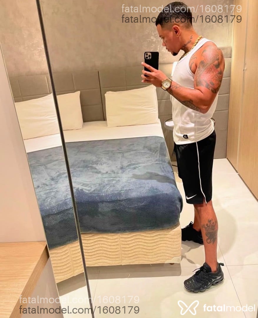 Acompanhante homem trans morena (o) de olhos pretos em Cabo Frio - Lucas