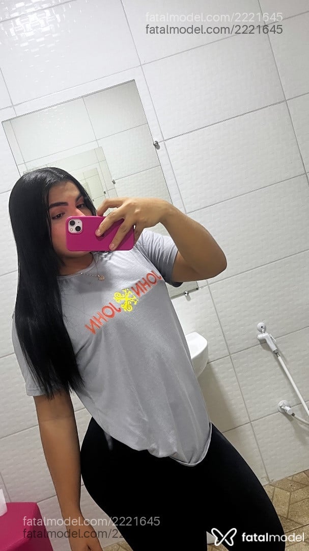 Acompanhante mulher trans morena (o) de olhos mel em Parauapebas - Lavínia
