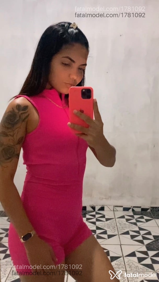 Acompanhante mulher morena (o) de olhos pretos em Castanhal Acompanhante mulher morena (o) de olhos pretos em Castanhal - Hellen Novaes
