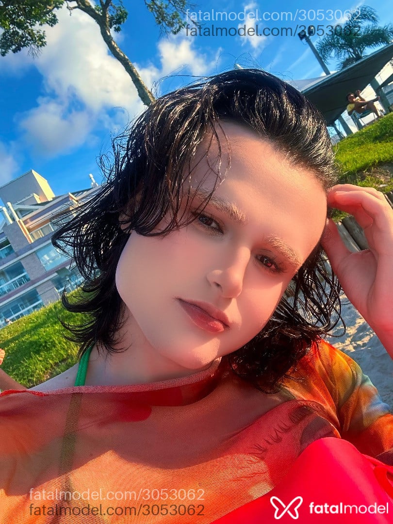 Acompanhante mulher trans morena (o) de olhos castanhos em Florianópolis - Sophie