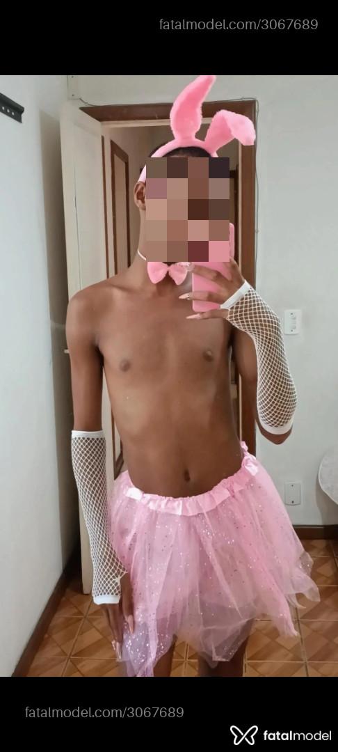 Acompanhante homem morena (o) de olhos castanhos - Leozinho