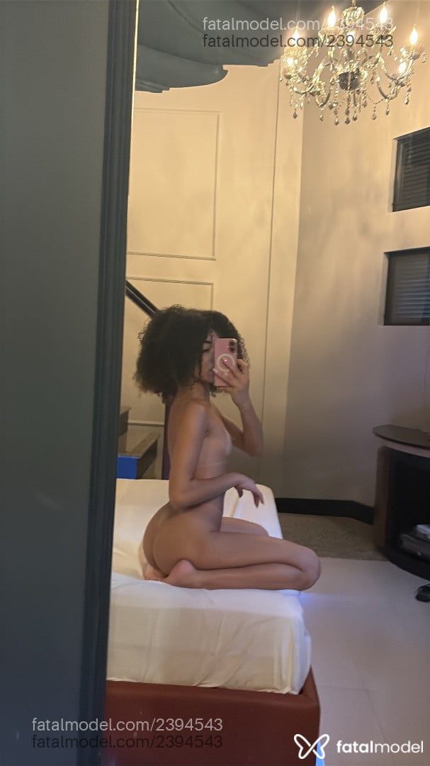 Acompanhante mulher morena (o) de olhos castanhos em Joinville - Haven