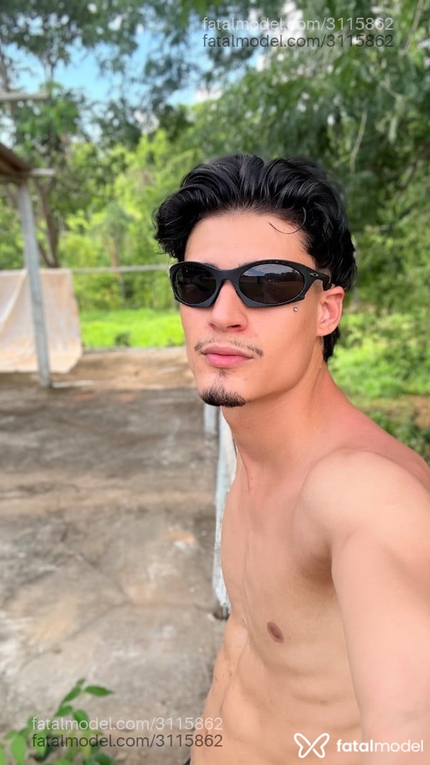Acompanhante homem morena (o) de olhos pretos em São Paulo - Pedro Avelar