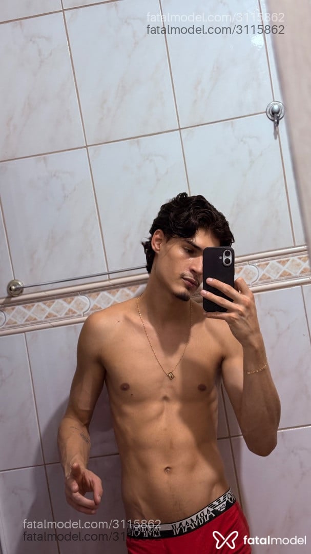 Acompanhante homem morena (o) de olhos pretos em São Paulo - Pedro Avelar