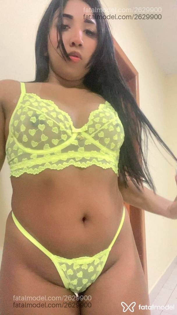 Acompanhante mulher morena (o) de olhos pretos - Bruninha