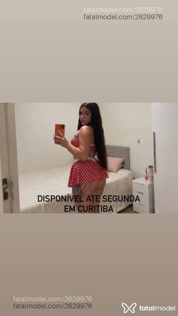 Acompanhante mulher trans morena (o) de olhos castanhos - Fernanda Castro