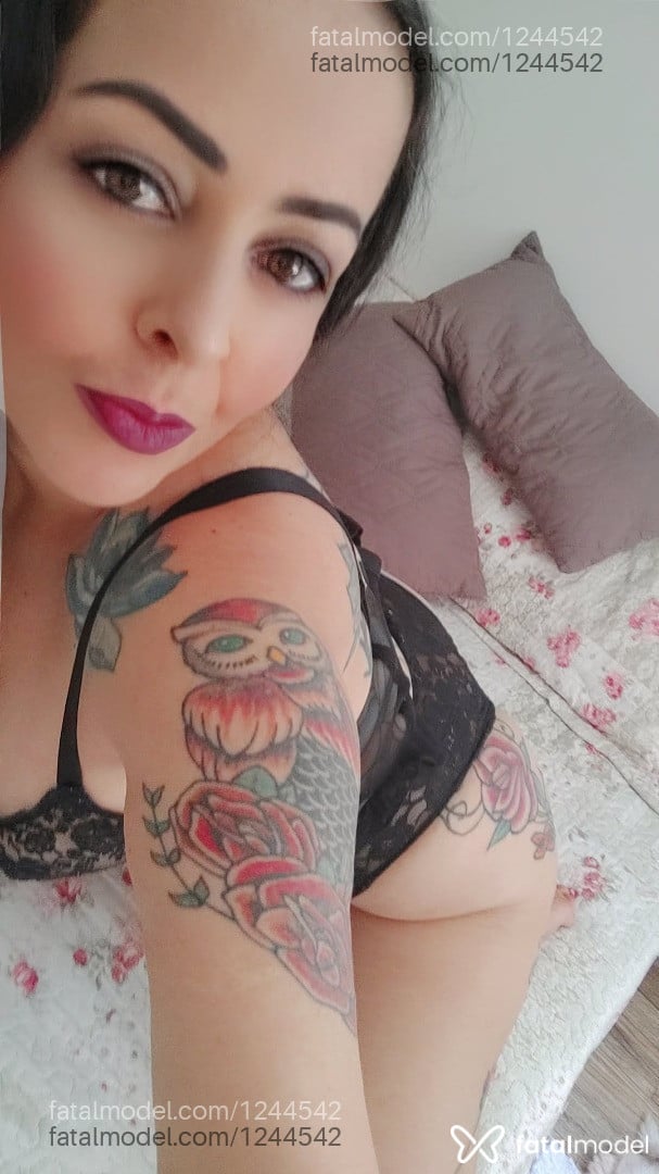 Acompanhante mulher morena (o) de olhos mel em Alcinópolis - Sara Rodrigues