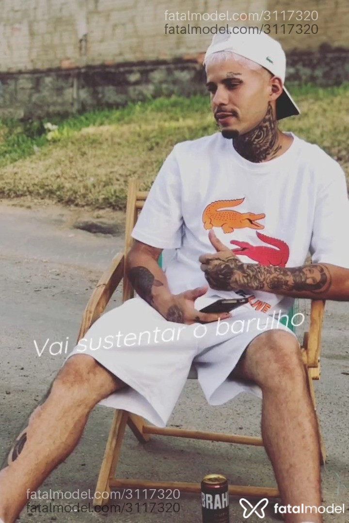 Acompanhante homem com cabelo castanho de olhos pretos em Florianópolis - Bruno Ferrari