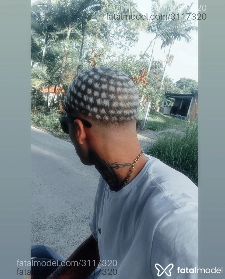 Acompanhante homem com cabelo castanho de olhos pretos em Florianópolis - Bruno Ferrari
