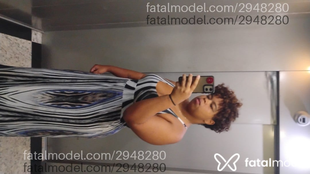 Acompanhante mulher morena (o) de olhos castanhos em São Paulo - Morenazl