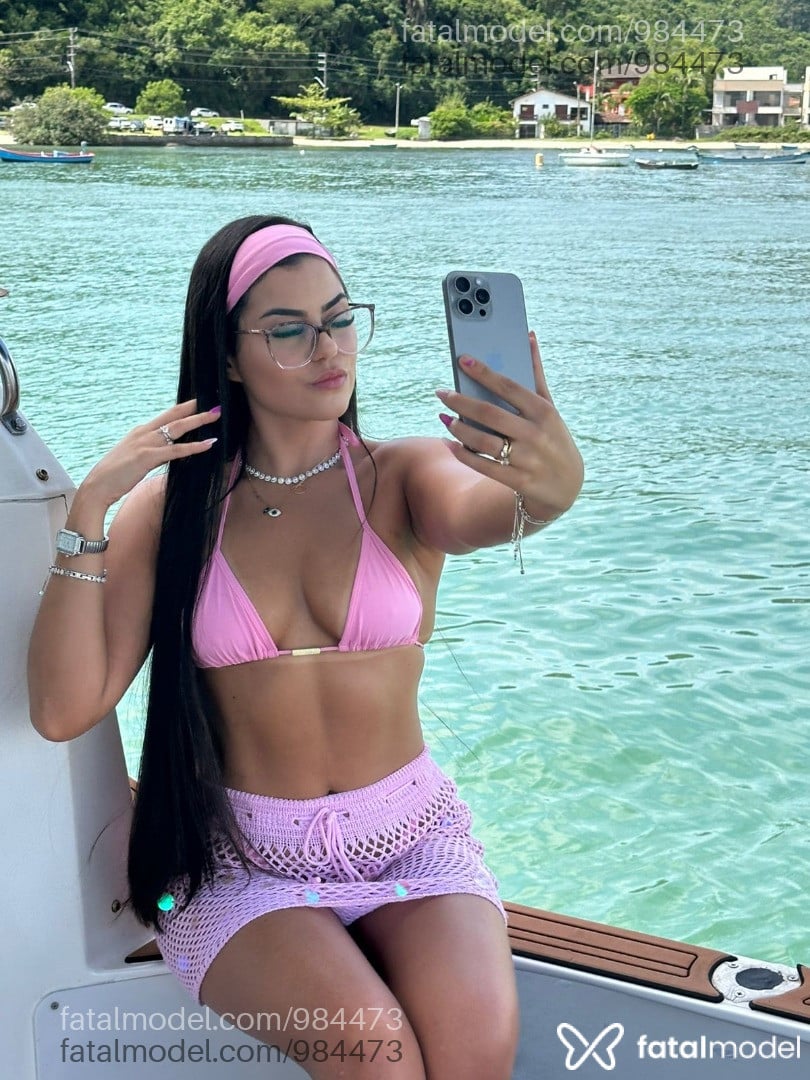 Acompanhante mulher morena (o) de olhos castanhos em Paranaguá Acompanhante mulher morena (o) de olhos castanhos em Paranaguá - Fernanda