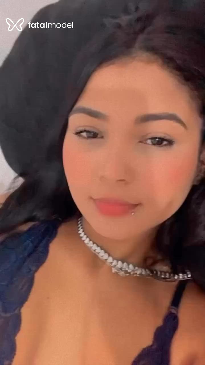 Acompanhante mulher morena (o) de olhos pretos - Luiza Ribeiro