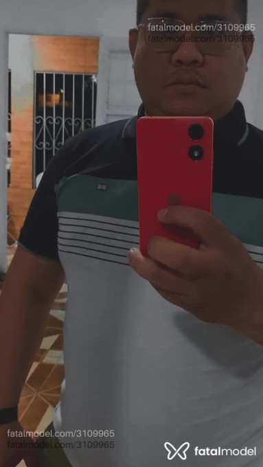 Acompanhante homem com cabelo castanho de olhos mel - Amaral Acompanhante homem com cabelo castanho de olhos mel - Amaral