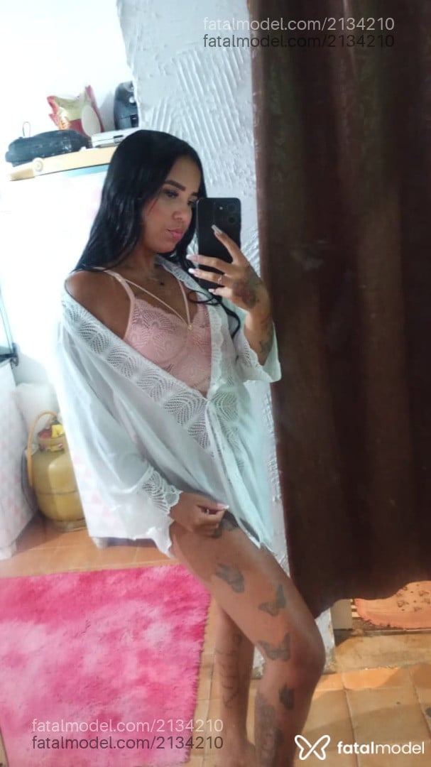 Acompanhante mulher morena (o) de olhos castanhos em Rio de Janeiro - Estrela