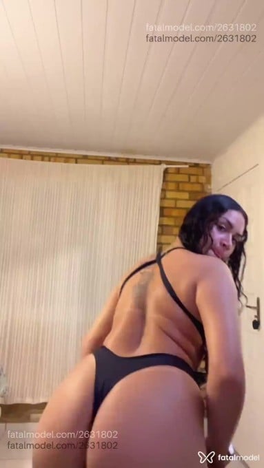 Acompanhante mulher morena (o) de olhos castanhos em Cachoeira do Sul - Mireela Gutierrez