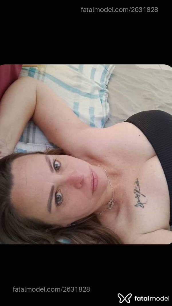 Acompanhante mulher loira (o) de olhos verdes - Renata
