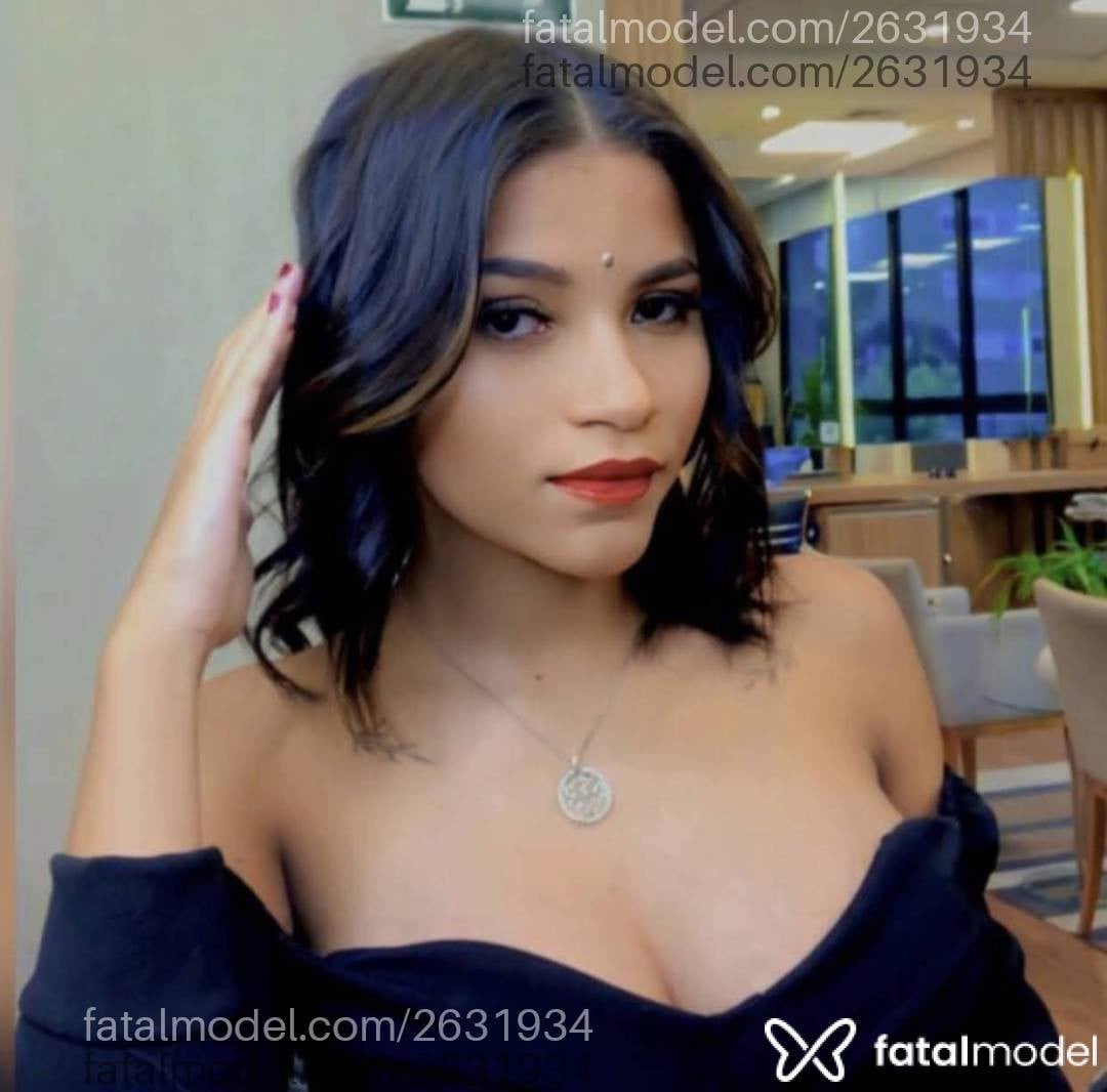Acompanhante mulher morena (o) de olhos castanhos - Anne