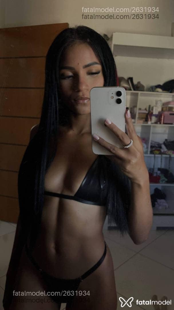 Acompanhante mulher morena (o) de olhos castanhos - Anne