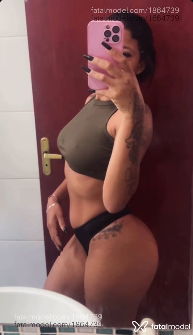 Acompanhante mulher morena (o) de olhos pretos em São Paulo - Paiva