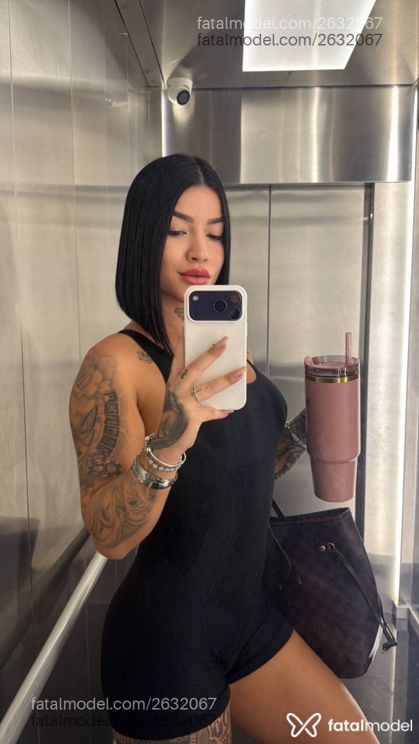 Acompanhante mulher morena (o) de olhos castanhos - Bruna Carvalho