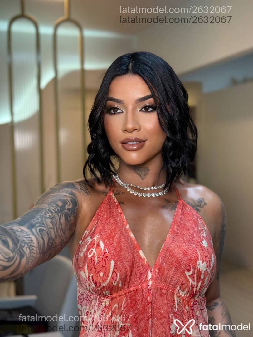 Acompanhante mulher morena (o) de olhos castanhos - Bruna Carvalho Acompanhante mulher morena (o) de olhos castanhos - Bruna Carvalho