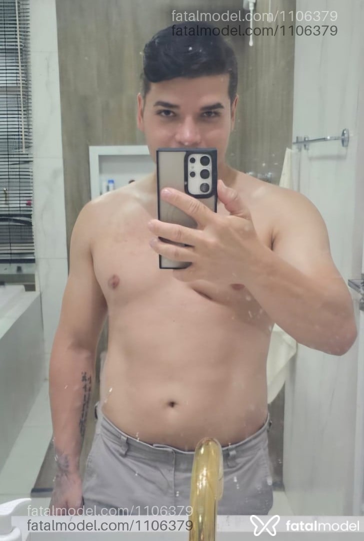 Acompanhante homem com cabelo castanho de olhos castanhos em Juazeiro do Norte Acompanhante homem com cabelo castanho de olhos castanhos em Juazeiro do Norte - Lucas