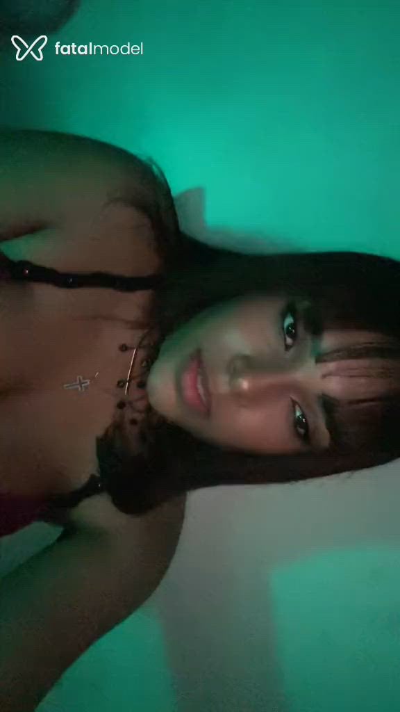 Acompanhante mulher morena (o) de olhos castanhos em Presidente Prudente Acompanhante mulher morena (o) de olhos castanhos em Presidente Prudente - Jheny